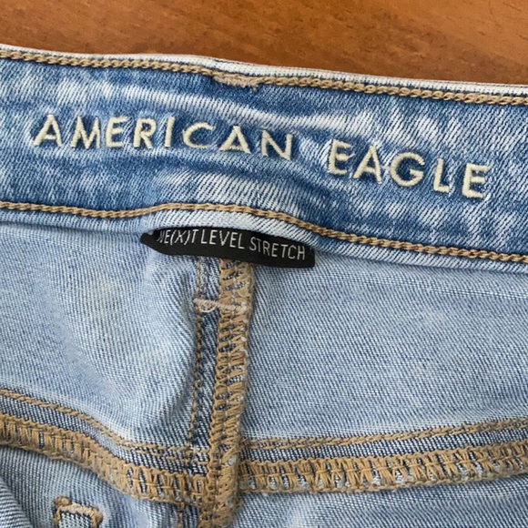American Eagle High Waisted Short Shorts - Picture 3 of 6